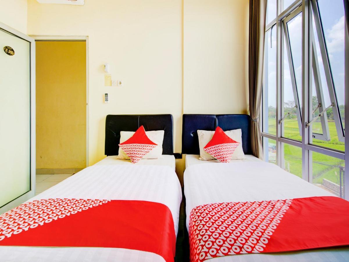 Oyo 3746 Double Tree Guesthouse Purwokerto Zewnętrze zdjęcie