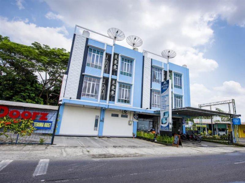 Oyo 3746 Double Tree Guesthouse Purwokerto Zewnętrze zdjęcie