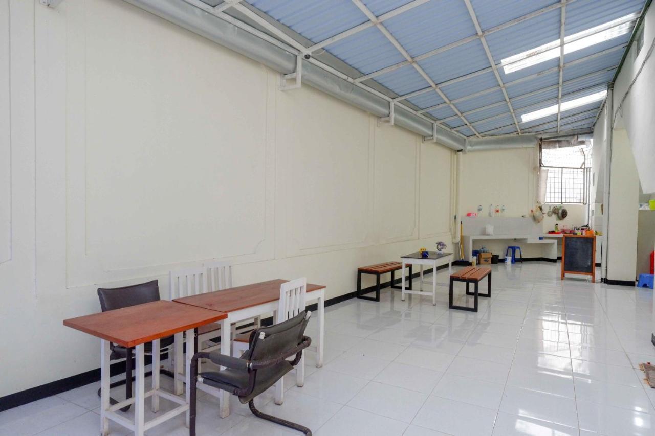 Oyo 3746 Double Tree Guesthouse Purwokerto Zewnętrze zdjęcie